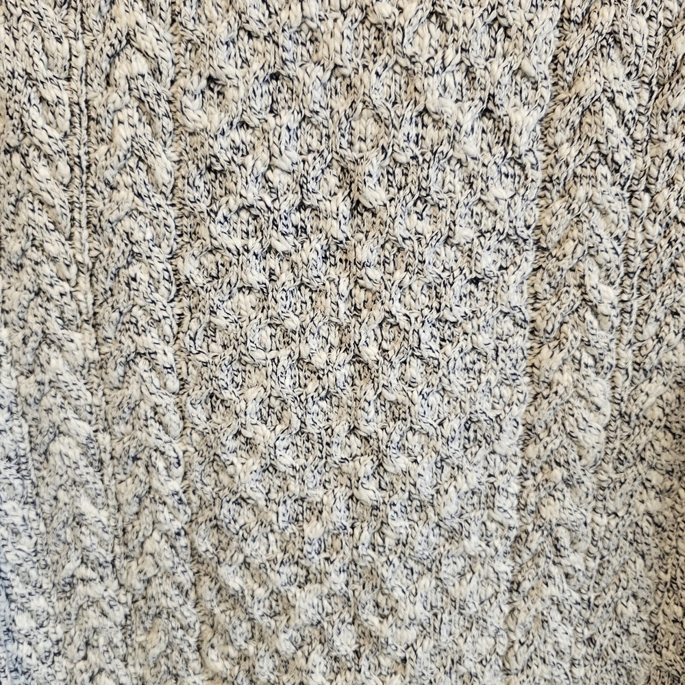 L.L. Bean 100% Cotton Chunky Cable Knit Crew Neck Sweater Blue White 1X - Picture 2 of 8